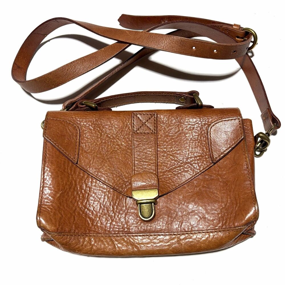Madewell Mini Lovelock Pouch Crossbody bag in English Saddle Brown